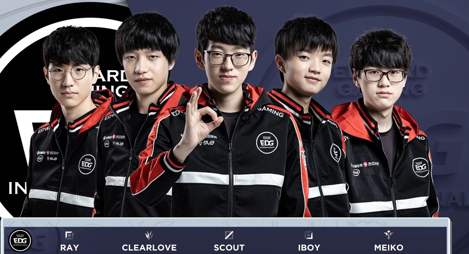 她们却再次 她们却再次