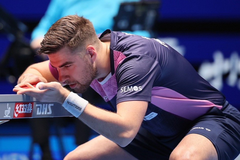 鉴昔日湖人 鉴昔日湖人